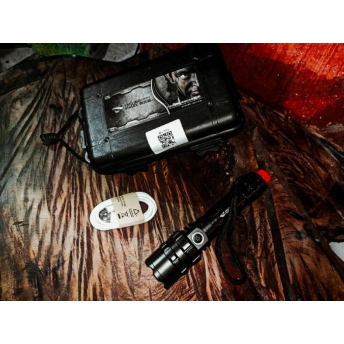 PATAS TACTICAL MAKASSAR - Senter SMILLING SHARK Type E33