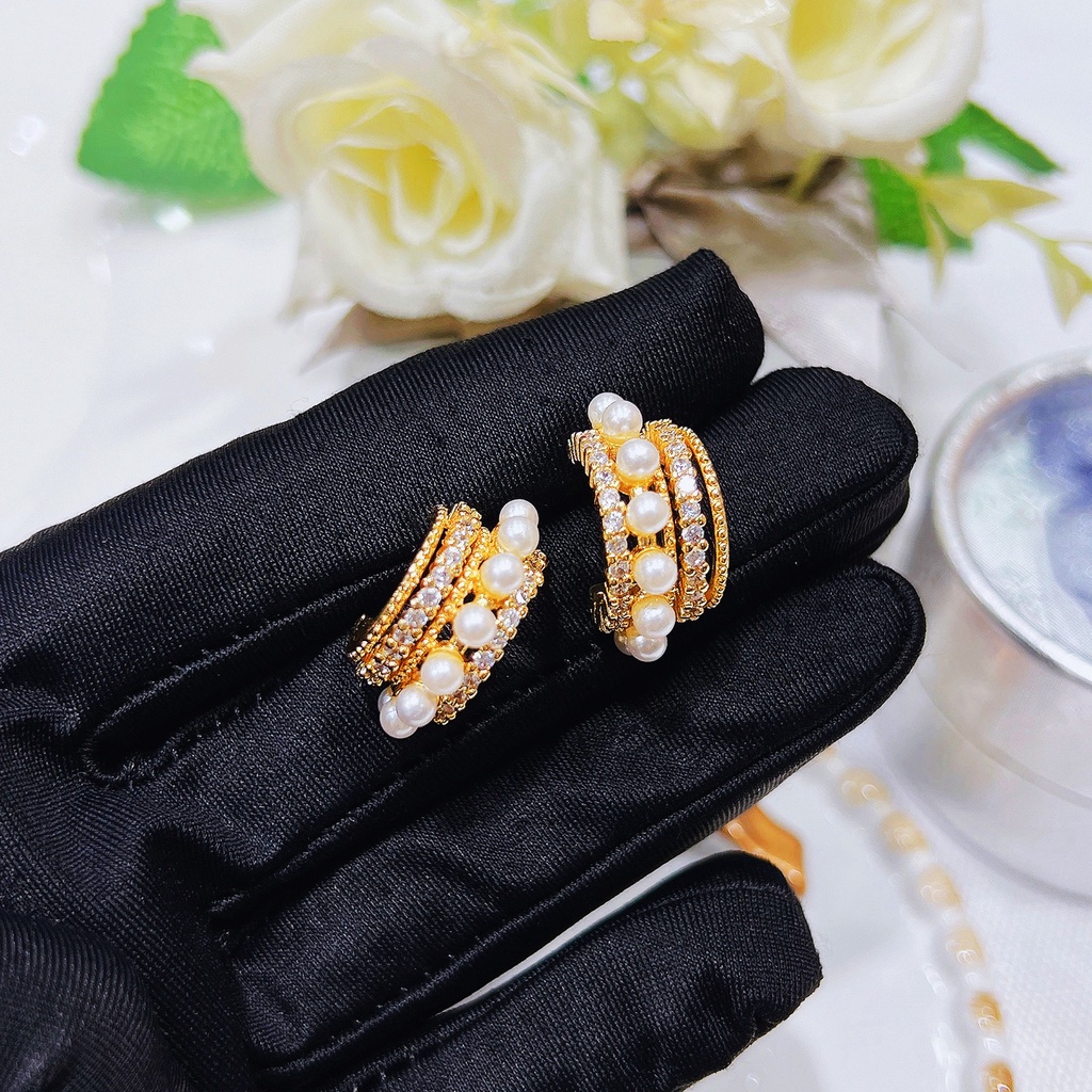 Goldkingdom Fashion Perhiasan Aksesoris Ready Stock Berlian Anting Niche Desain Mewah Retro Anting Mutiara Anting Canggih Anting-Anting Perempuan.