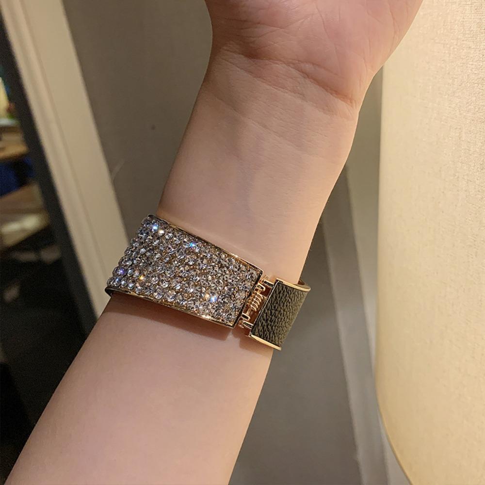 Lily Rhinestones Cuff Bracelet Manset Cantik Bangle Terbuka Wanita