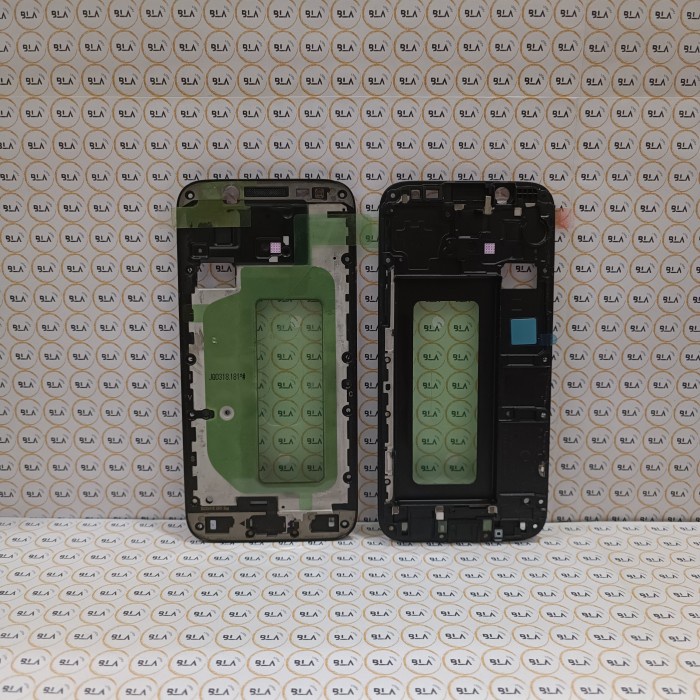 FRAME LCD - TULANG TENGAH - TATAKAN LCD SAMSUNG GALAXY J5 PRO J530 - Hitam