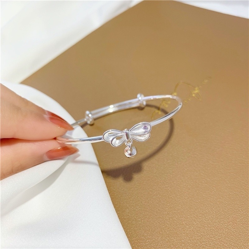 Trendy Princess Bowknot Bangle Dengan Liontin Lonceng/Adjustable Gelang Busur Warna Silver/Aksesoris Perhiasan Pesta Wanita