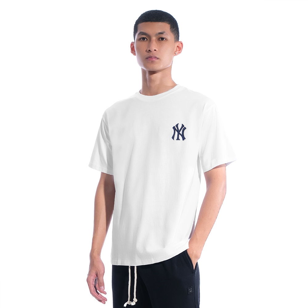 M7B NY Yankees Monogram Mega Logo T-Shirt Light Blue