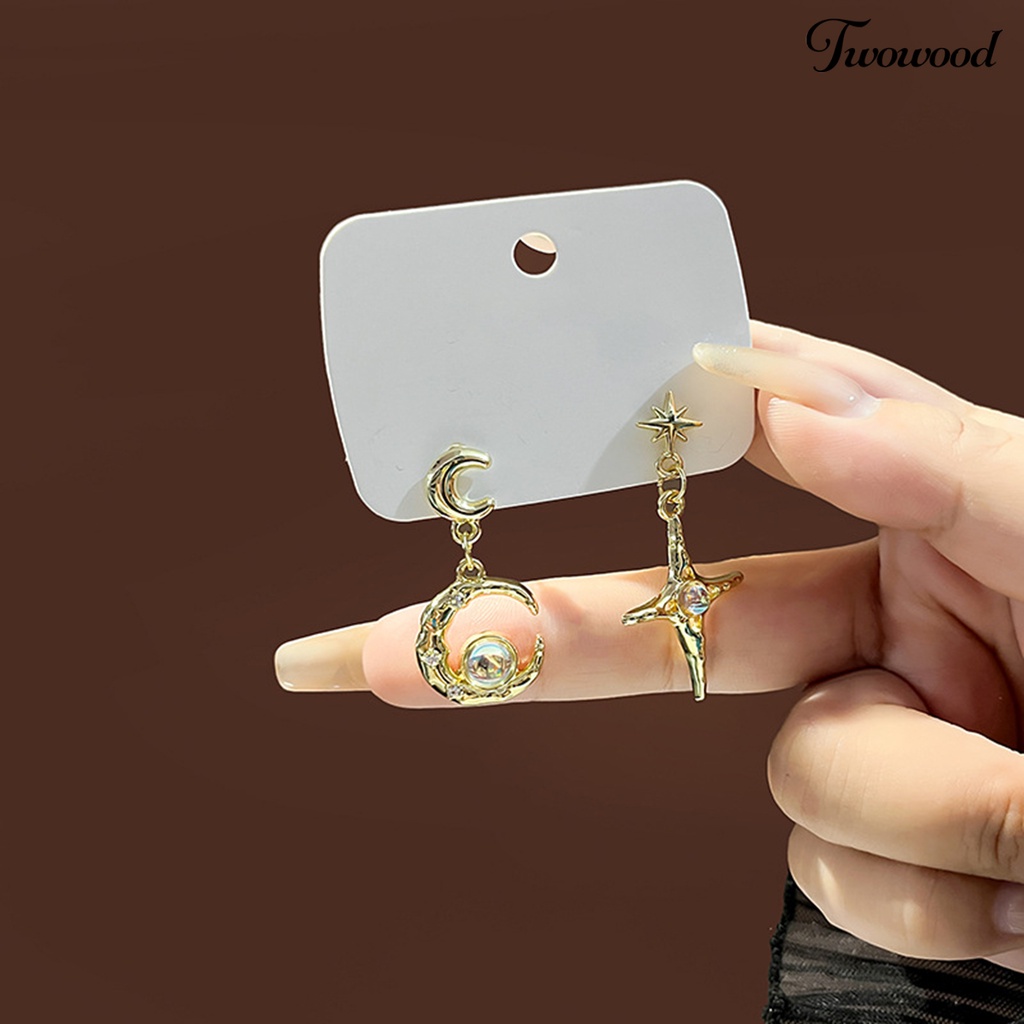 Twowood 1pasang Anting Menjuntai Asimetris Moonstone Glitter Hiasan Telinga Temperamen Berkilau Bulan Bintang Hias Berlian Imitasi Retro Stud Earrings Untuk Pacaran