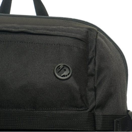 TAS RANSEL BLOODS INDUSTRIES | CASONS 01