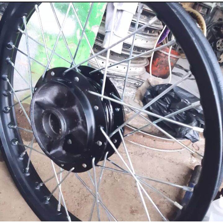 velg pelek jari-jari pariasi YAMAHA VEGA R lama