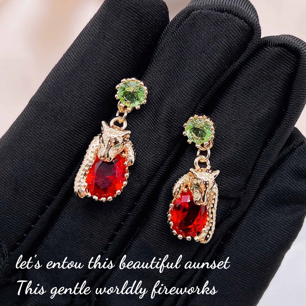 Goldkingdom Fashion Perhiasan Aksesoris Ready Stock Medieval Vintage Merah Berlian Leopard Anting Vintage Peluk Ruby Earrings Anting Panjang