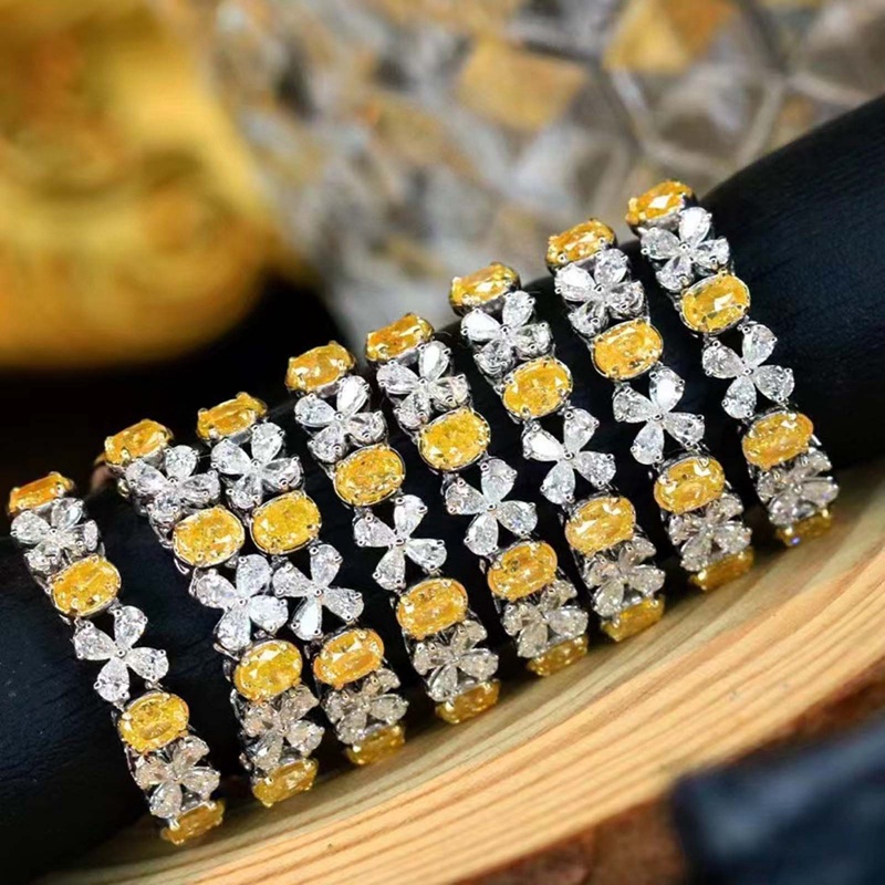 Cincin Berlian Kuning Simulasi Mewah Tembaga Zirkon Empat Daun Clover Zircon Baris Tipis Ring Tail Ring Untuk Wanita
