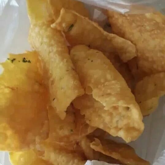 

Terlaris ✨ -Keripik bawang gaya baru / kripik- 2.2.23