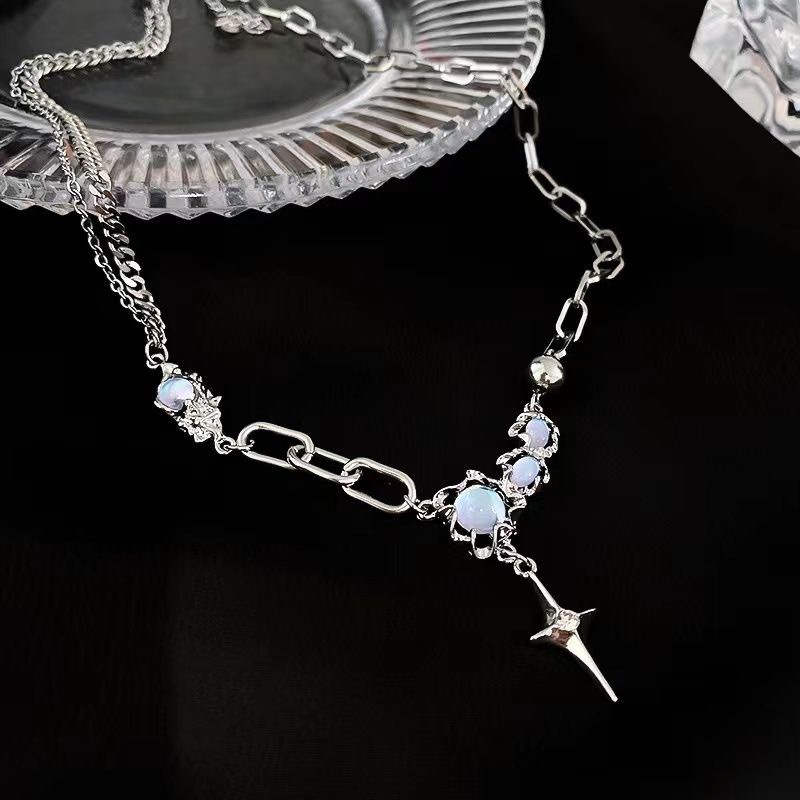 Individual Splicing Double Layer Moonstone Kalung Rantai Klavikula Liontin Salib Bertatahkan Zircon Untuk Perhiasan Wanita