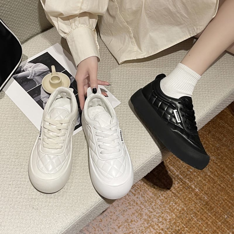 GROSIRTAS &quot;FREE BOX&quot; LV0265 Sepatu Sneakers SUHO Sepatu  Wanita Import Korean Fashion Sepatu Wanita Import Korea Sepatu Wanita Hitam Sneakers Wanita Import