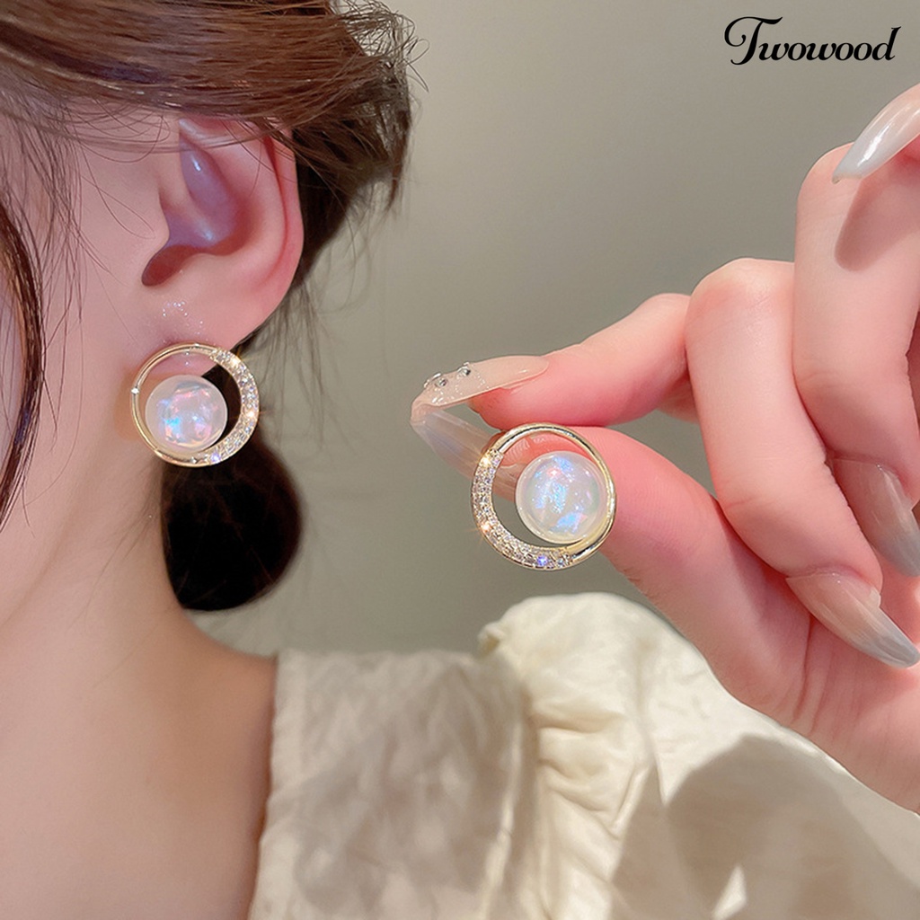 Twowood 1pasang Anting Hoop Glitter Bulat Telinga Dekorasi Elegan Temperamen Mutiara Imitasi Berlian Imitasi Ear Studs Untuk Perjamuan