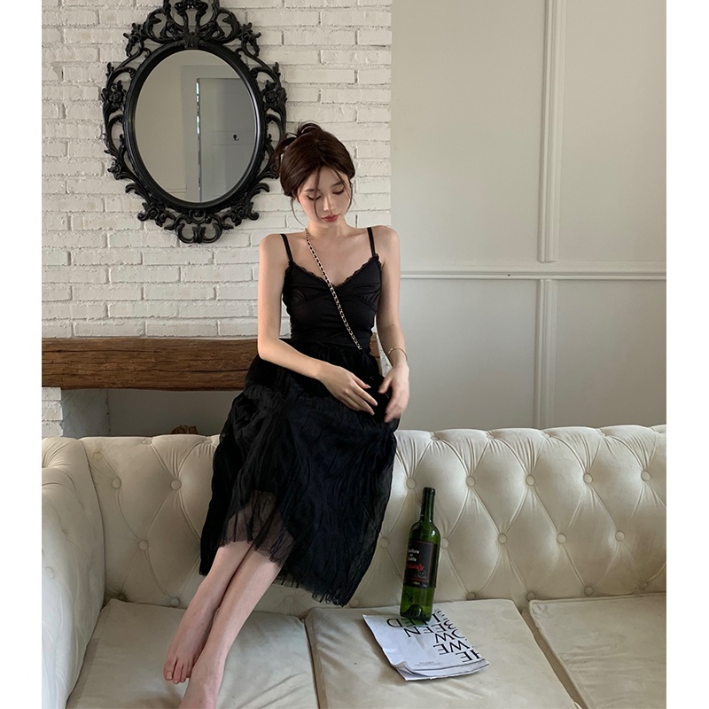 Red Gaun suspender putih Prancis musim panas rok peri splicing mesh berkualitas tinggi pinggang lembut rok berbulu a-line