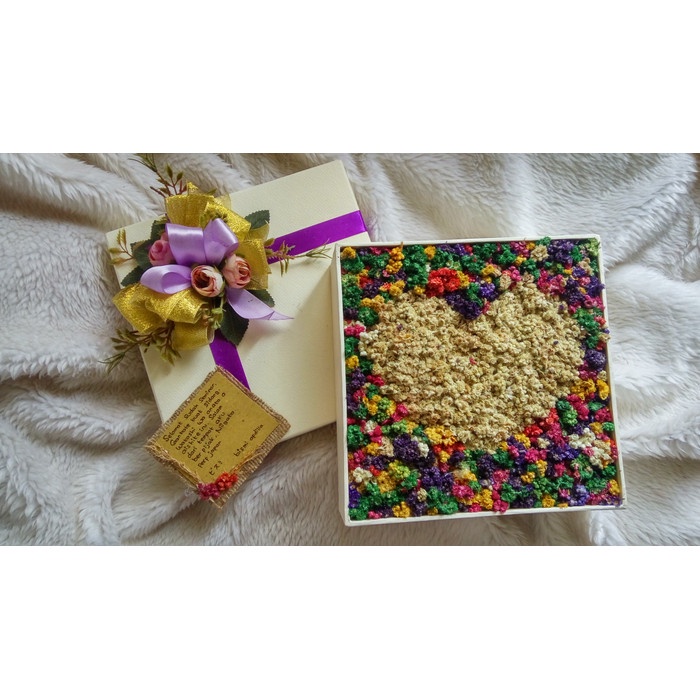 

⭐BISA COD⭐ Edelweiss Kotak Bunga Gift Box Ukuran 20 x 20 cm