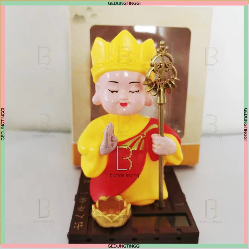 Pajangan Patung Hiasan Biksu Dewa Tongkat Sun Go Kong Wukong Sungokong Julaihut Maitreya Milefo Gelang Tasbih Kalung Necklace Buddha Budha Amitabha Statue Figure Fortune Rejeki Rezeki Feng Shui Keberuntungan Goyang Dashboard Mobil Solar Baterai Kecil Mini