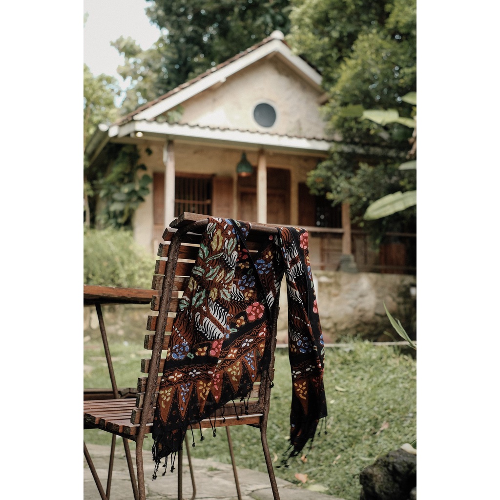 RATU - Selendang Batik Encim Parang 2