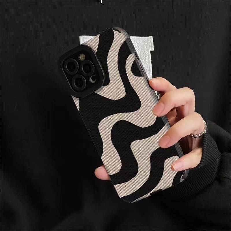 【Lamb Skin】zebra-stripe Leather Soft Case for IPhone 6S 7 Plus 8 Plus X XS XR XS Max 11 13 12 14 PRO Max 14 Plus 12 13 Mini Ins Fashion Twisted Stripe Girl Women's Gift Black White