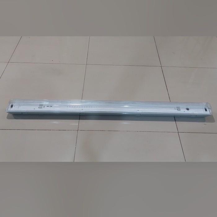 KAP LAMPU WATERPROOF 1X36W KOMPLIT LAMPU TL LED (120CM)