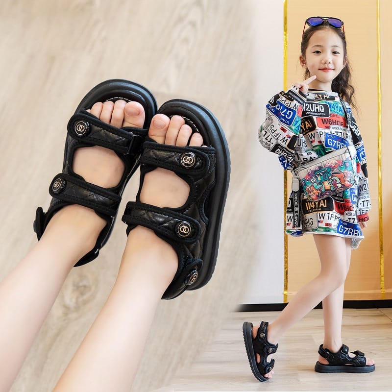 TOPGROSIR LV0258 Sandal Gunung Strap Velcro Anak Perempuan Import Motif QQ Double Strap Ala Korea Fashion Style