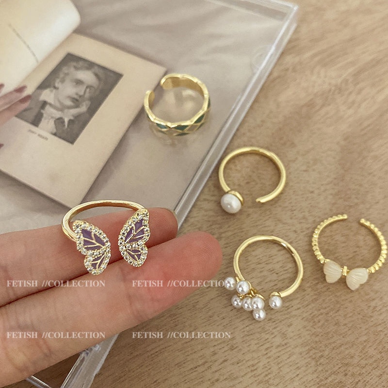 Cincin Terbuka Emas Sederhana Mutiara Drop Oil Butterfly Hollow Rings Untuk Perhiasan Aksesoris Wanita