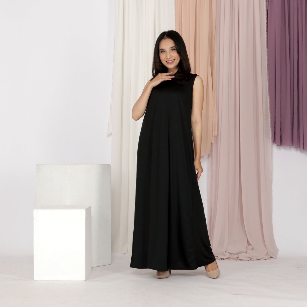 Tren Baju Muslim Inner Gamis Daleman Gamis Hitam Polos Bahan Jersey Terlaris / Raya Dress By Adiba D