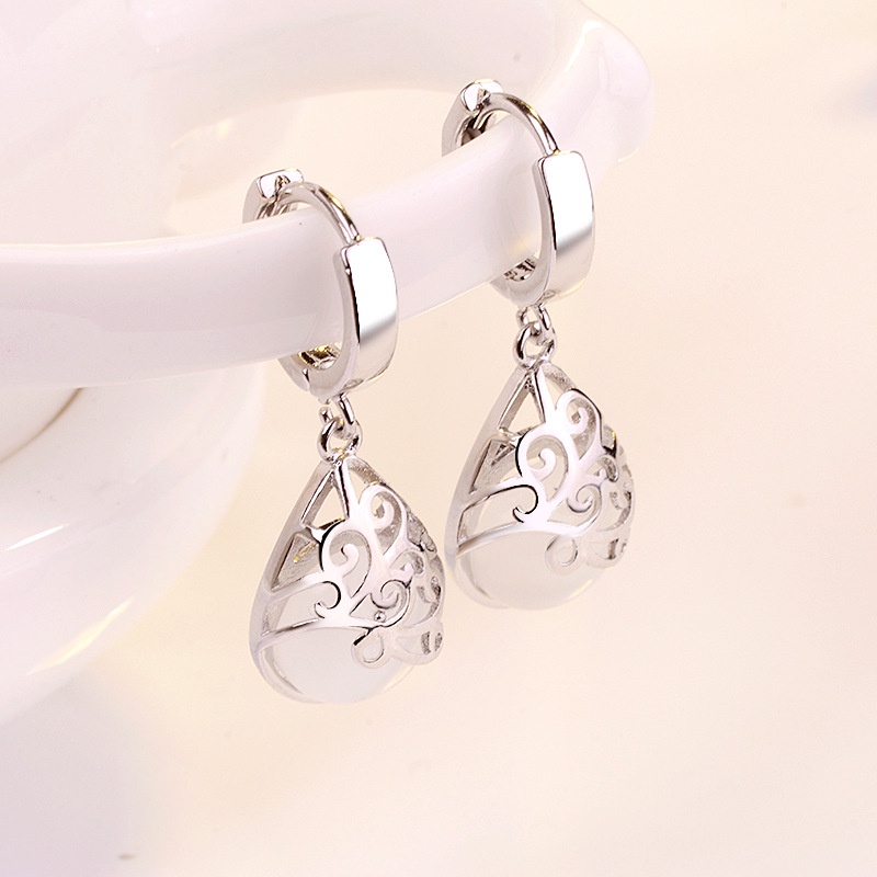 Goldkingdom Aksesoris Perhiasan Fashion Ready Stock Mata Kucing Batu Perak Disepuh Telinga Gesper Perempuan Fashion Berharap Anting Kolam