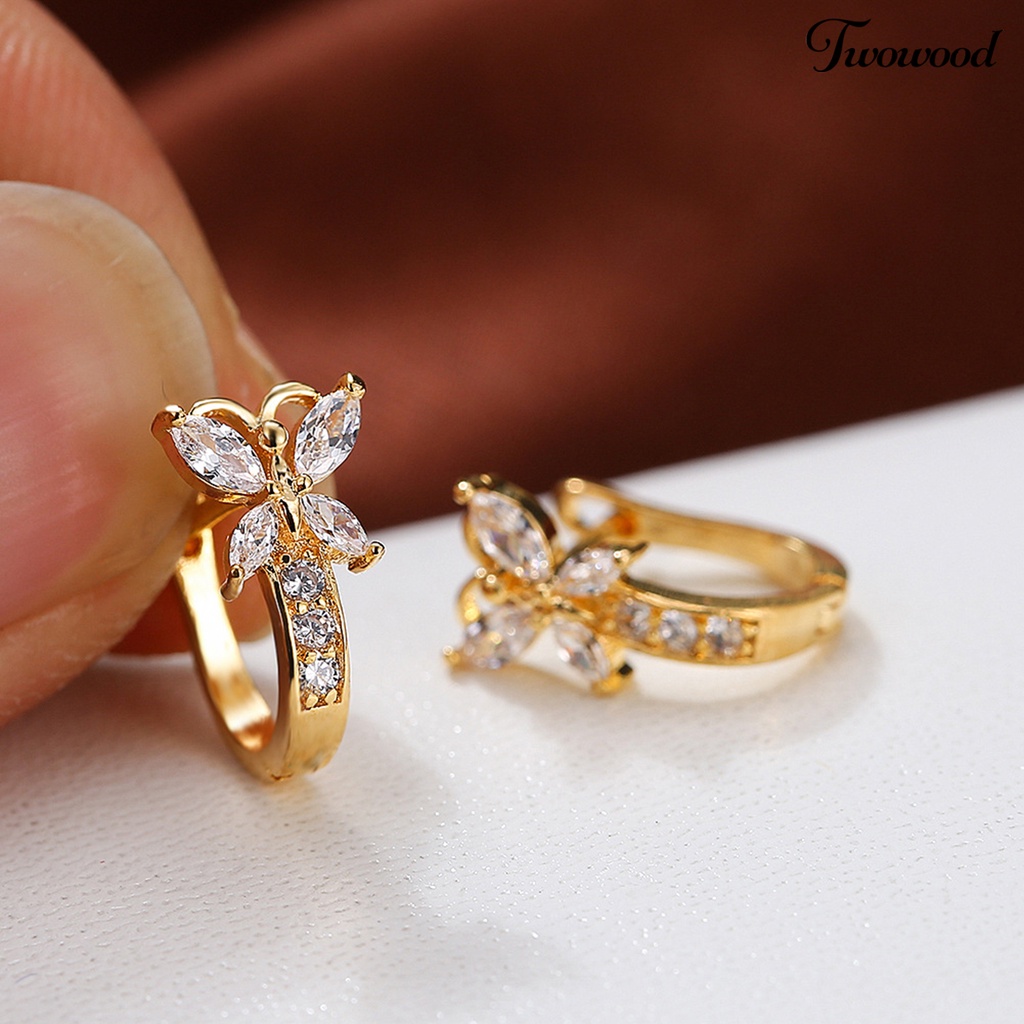 Twowood 1pasang Anting Hoop Vintage Pendek Gaya Pastoral Shiny Cubic Zirconia Hias Hadiah Valentine Wanita Butterfly Shaped Menjuntai Earrings Perhiasan Gadis