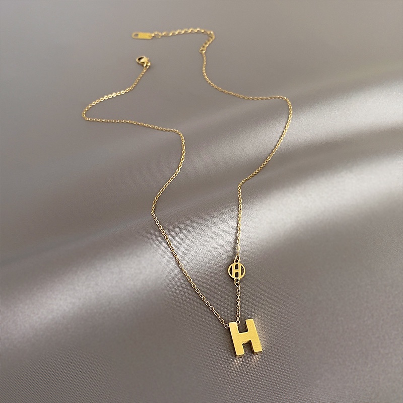 Kalung Titanium Wanita Anti Karat Tidak Luntur Emas 18K Huruf Ganda H