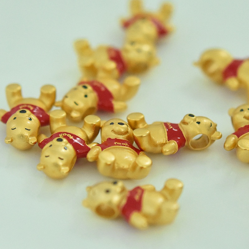 Goldkingdom Fashion Perhiasan Aksesoris Ready Stock Berlapis Emas Asli Kadar 375 3D Emas Asli Kadar 375 Kuning Kartun Pooh Dip Lem Baking Cat Transfer Gelang Dengan Manik-Manik
