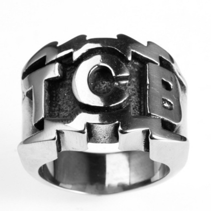 [X C Perhiasan] Tren Fashion Baja Titanium Huruf Inggris TCB Vintage Hip Hop Perhiasan Cincin Pria Trendi