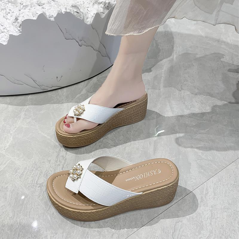 [LC] 1512 Sepatu Sandal Wanita Wedges 1288 Mutiara Jepit heel 7 cm ELEGAN CANTIK Heels Hak Pesta Kerja Keren Trend Casual Kualitas Bagus Impor