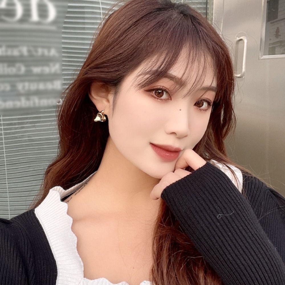 Mxbeauty Anting Tekstur Logam Trendi Menawan Mewah Punk Temperamen Sederhana Wanita Ear Stud