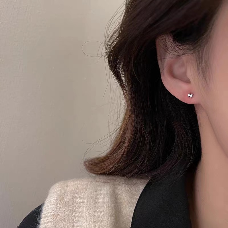 Magic789 Sederhana S925 Perak Berongga Huruf H Stud Anting-Anting Untuk Wanita Perempuan Trendi Kecil Geometris Anting-Anting Anti Alergi Telinga Perhiasan