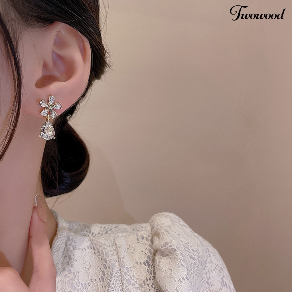 Twowood 1pasang Stud Earrings Shiny Full Rhinestones Sparkling Geometric Electroplating Hias Hadiah Ulang Tahun Tetesan Air Bunga Liontin Anting Wanita Perhiasan Untuk Pacaran