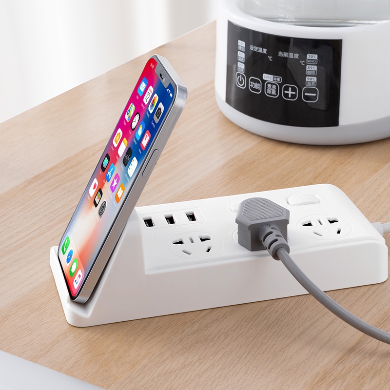 Multifungsi Plug-in Ponsel Nirkabel Pengisian Soket Rumah Kreatif Multi-Lubang Gesper Socket Dengan Ponsel USB Pengisian Cepat.