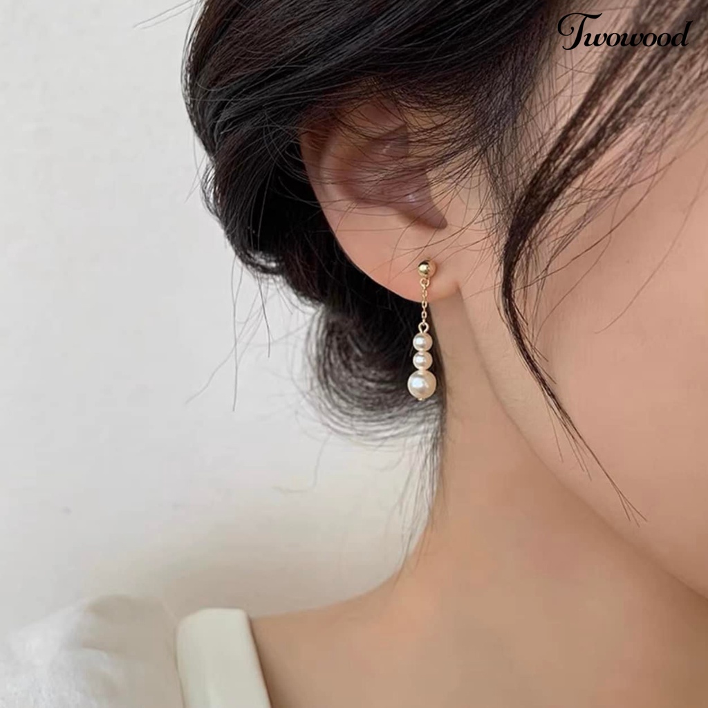 Twowood 1pasang Anting Pejantan Dainty Elegan Golden Hypoallergenic High Gloss Faux Pearl Rumbai Menjuntai Earrings Fashion Jewelry