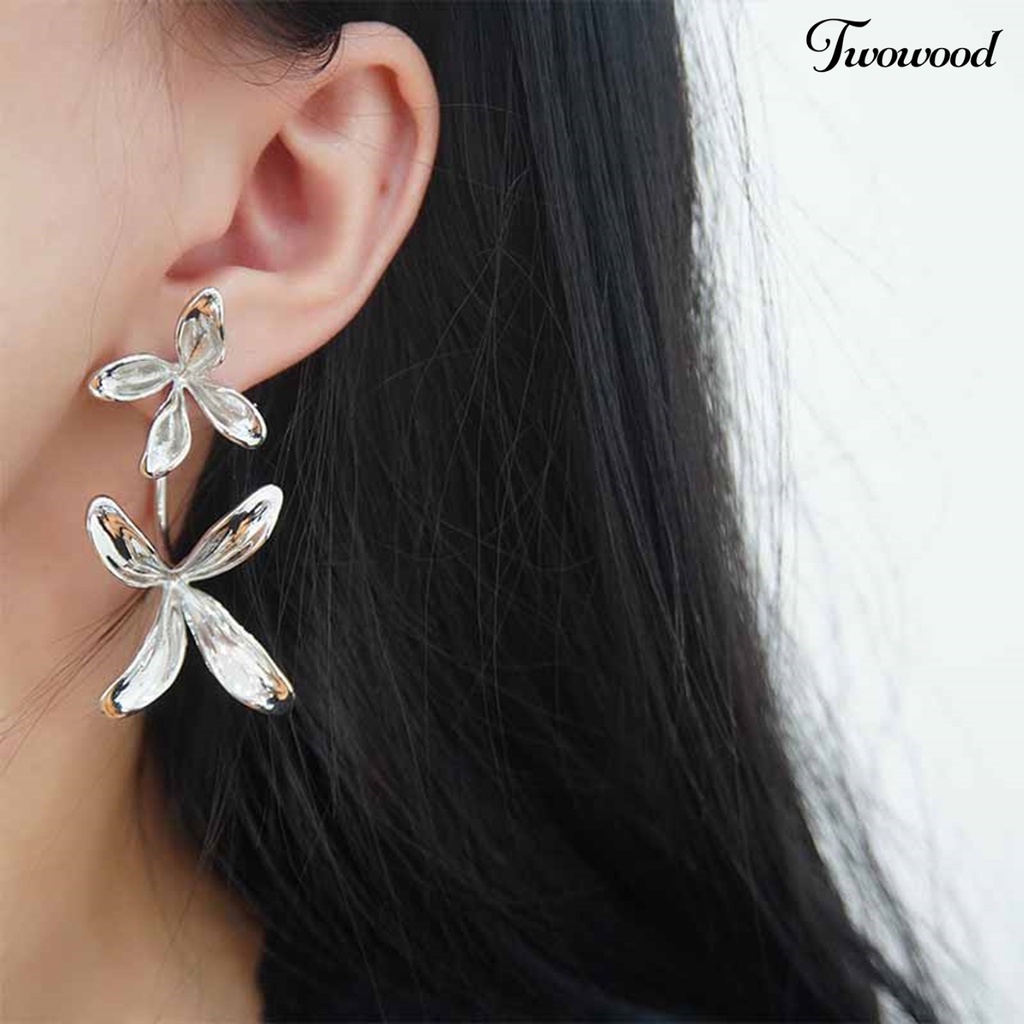 Twowood 1pasang Wanita Anting Asimetri Tiga Dimensi Bentuk Bunga Electroplating Kepribadian Menghias Kembali Gantung Wanita Gadis Geometris Stud Earrings Fashion Perhiasan