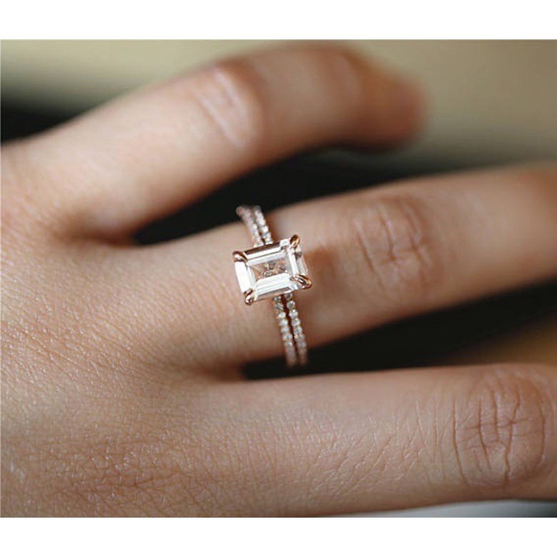 Goldkingdom Aksesoris Perhiasan Fashion Ready Stock Jual Cincin Pertunangan Eropa Dan Amerika Dengan 18 K Rose Gold Plating, Cincin Zirkon Bertatahkan Mikro Yang Indah Grosir.