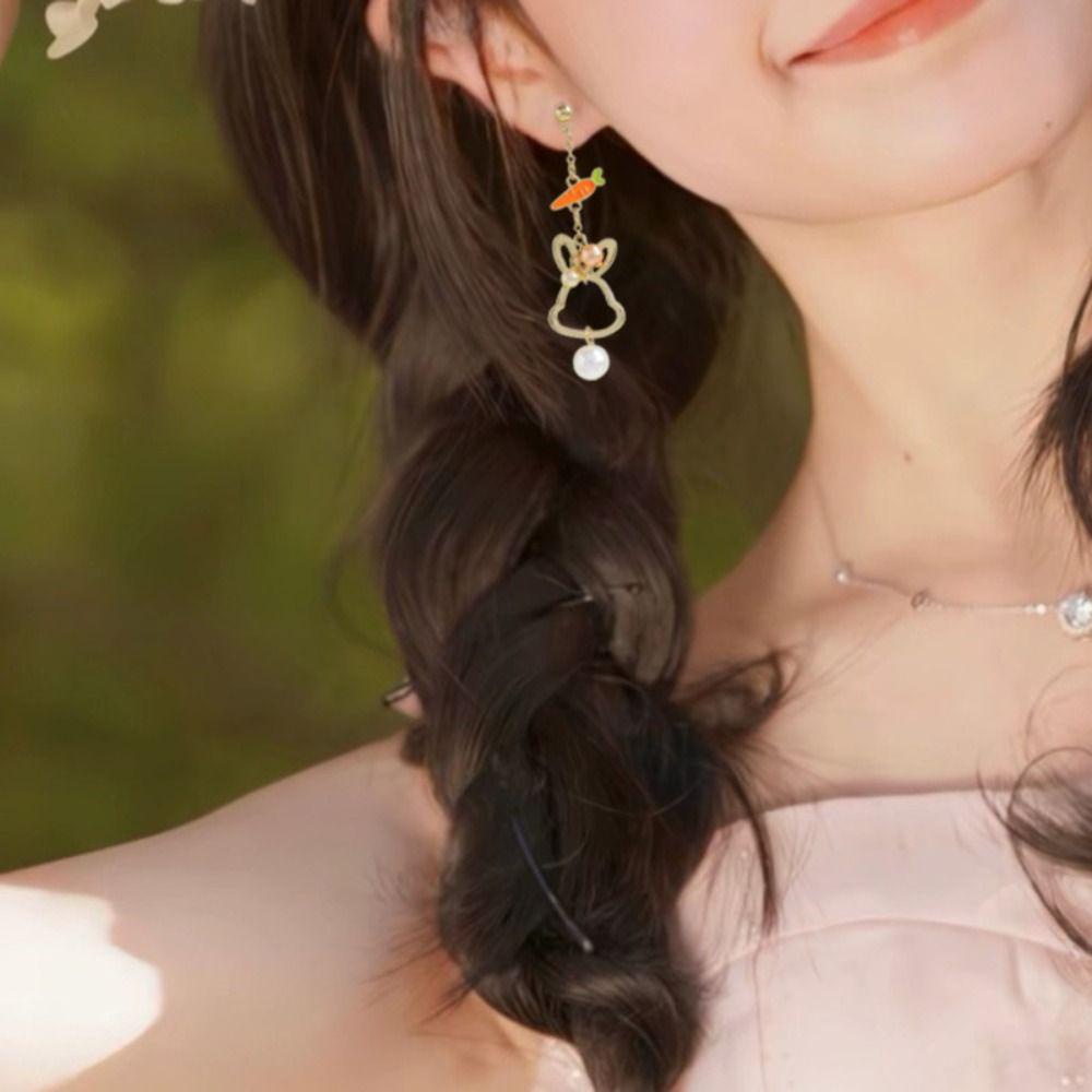 Mxbeauty Anting Asimetris Wanita French Vintage Trendy Astronot Sweet Lovely Rabbit Ear Hoop