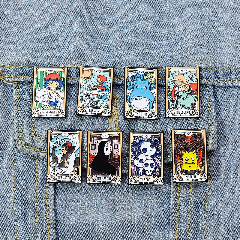 Creative Anime Totoro Tarot Enamel Pins Cute No Face Man Calcifer San Howl Ponyo Brooch Badges Lapel Pin Cartoon Brooches Ghibli Jewelry Gift for Friend Fans