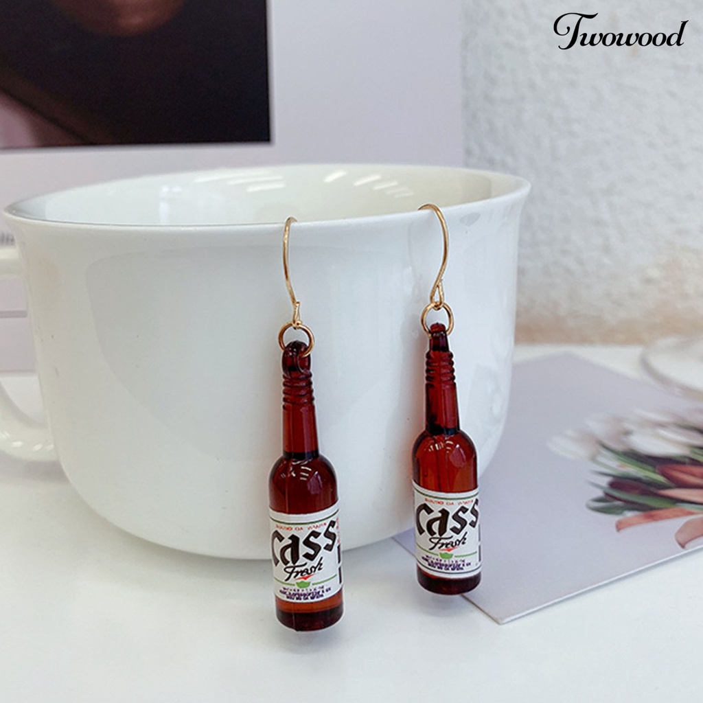 Twowood 1pasang Anting Kait Panjang Sederhana Realistis Handmade Tidak Teratur Dekoratif Hadiah Ulang Tahun Wanita Lucu Botol Bir Menjuntai Anting-Anting Eardrop Aksesori Busana