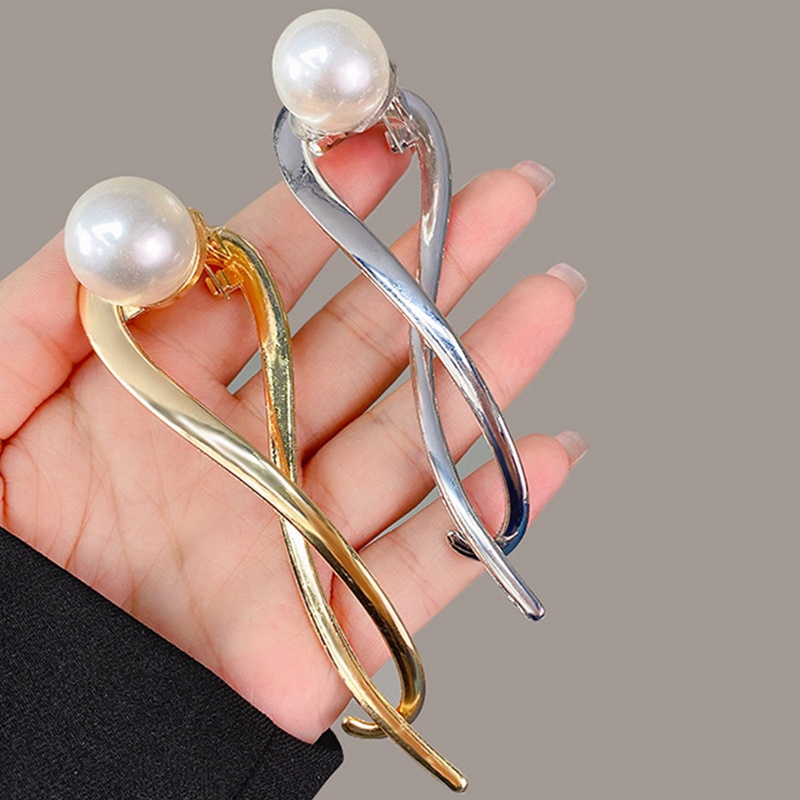 Klip Rambut Mutiara Logam Elegan Aksesoris Rambut Wanita Kupu-Kupu Hair Claw Clip