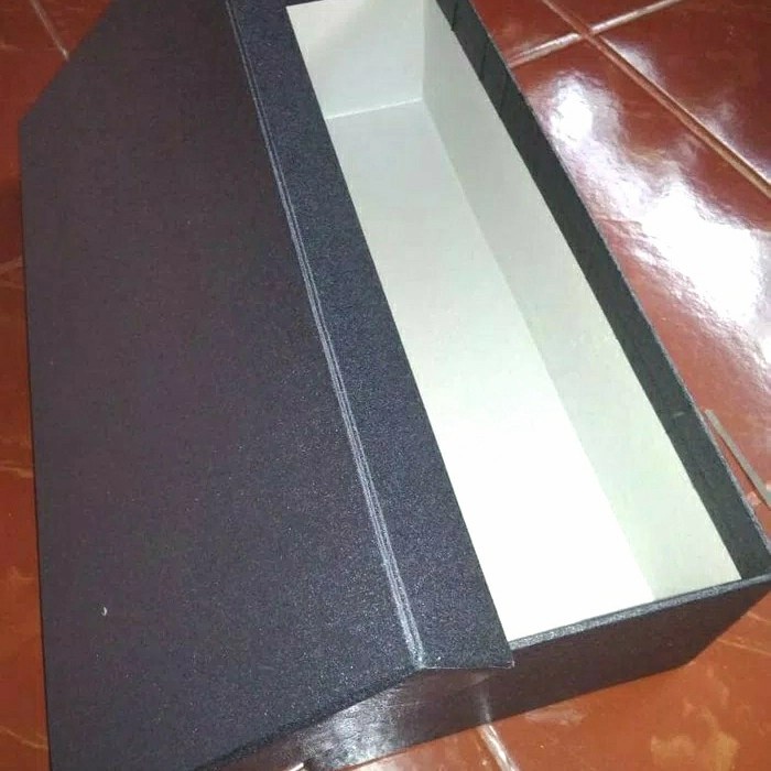 

⭐BISA COD⭐ Kotak kado/ gift box/ tempat serbaguna/ souvenir 35x15x10 - Navy