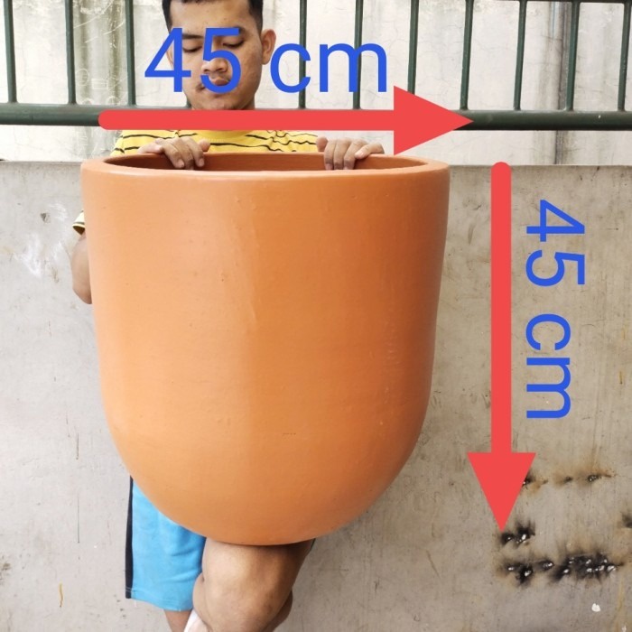 pot gerabah kapsul teracota jumbo,pot tanah liat diameter 45 cm,indoor