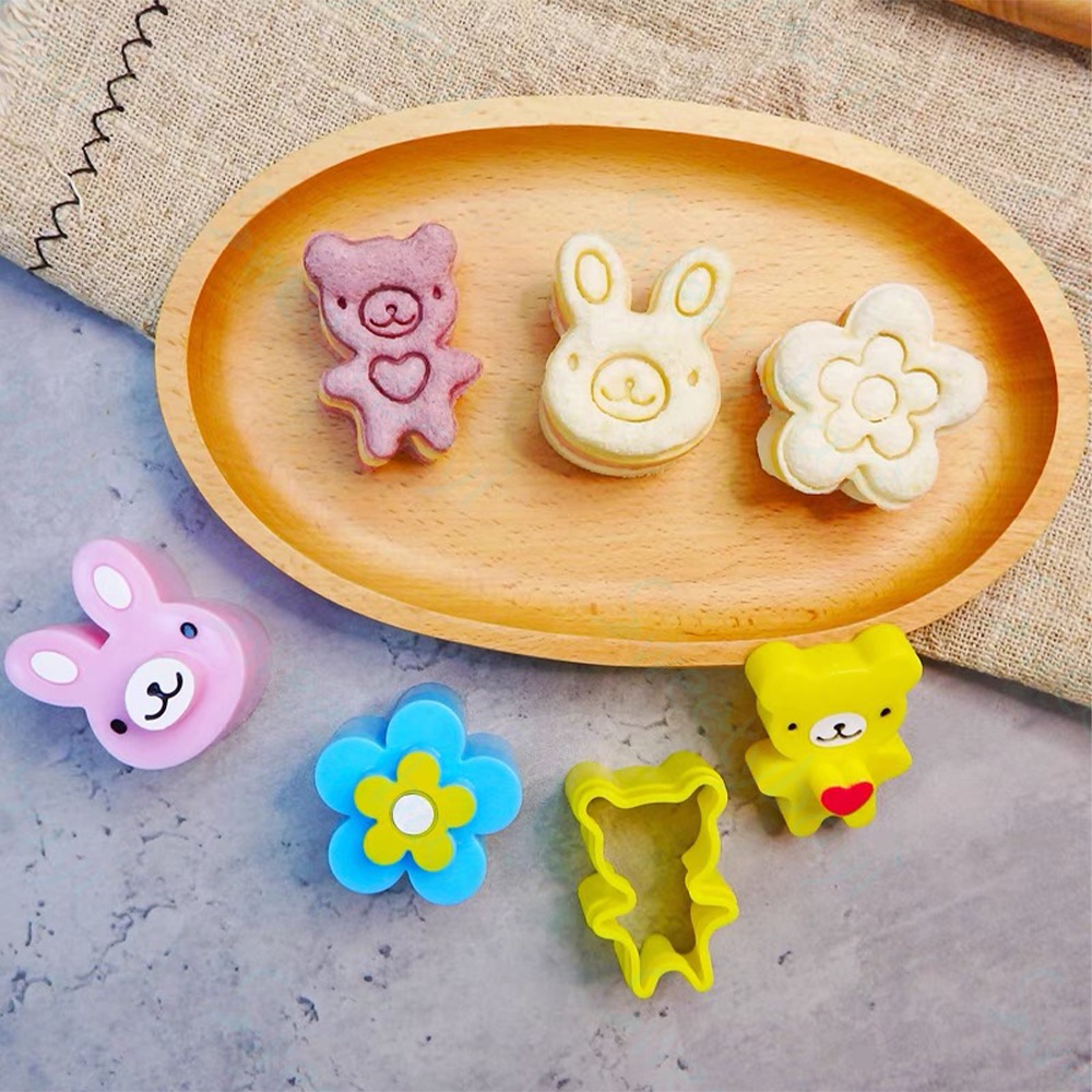 GrosirMart Cetakan Roti Tawar sandwich Bekal Anak Lucu Karakter Beruang Bunga Kelinci Bento Rice Mol