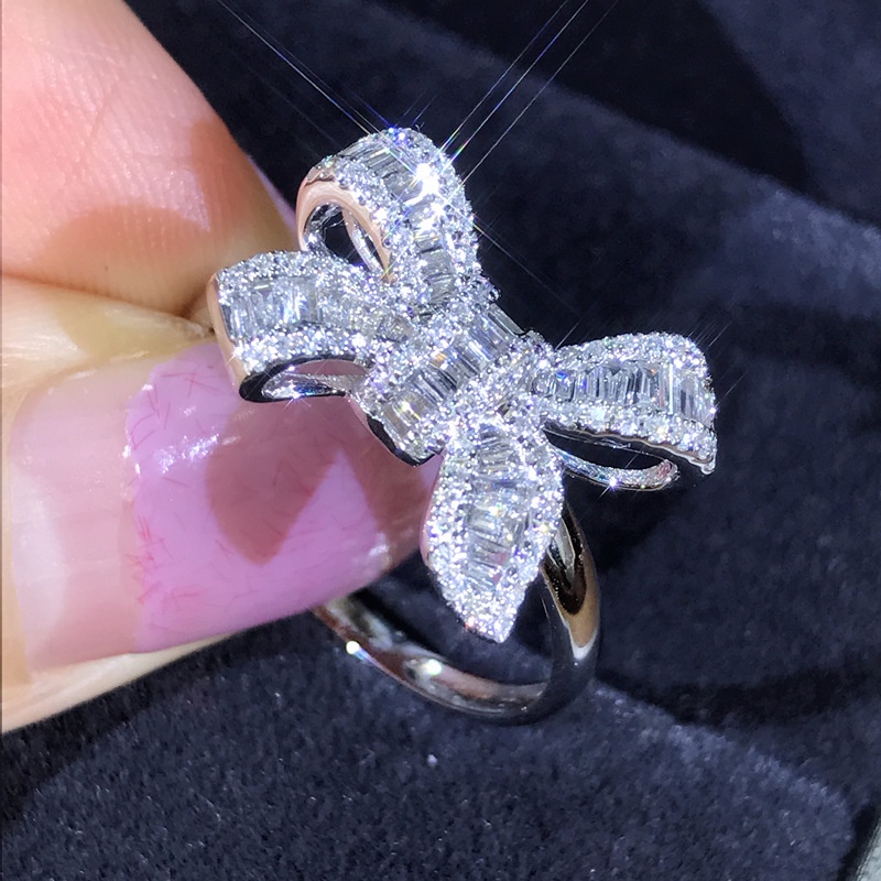 Goldkingdom Fashion Perhiasan Aksesoris Ready Stock Baru Busur Tangga Cincin Berlian Yang Indah Mewah Cincin Berlian Temperamen Perempuan Pernikahan Cincin