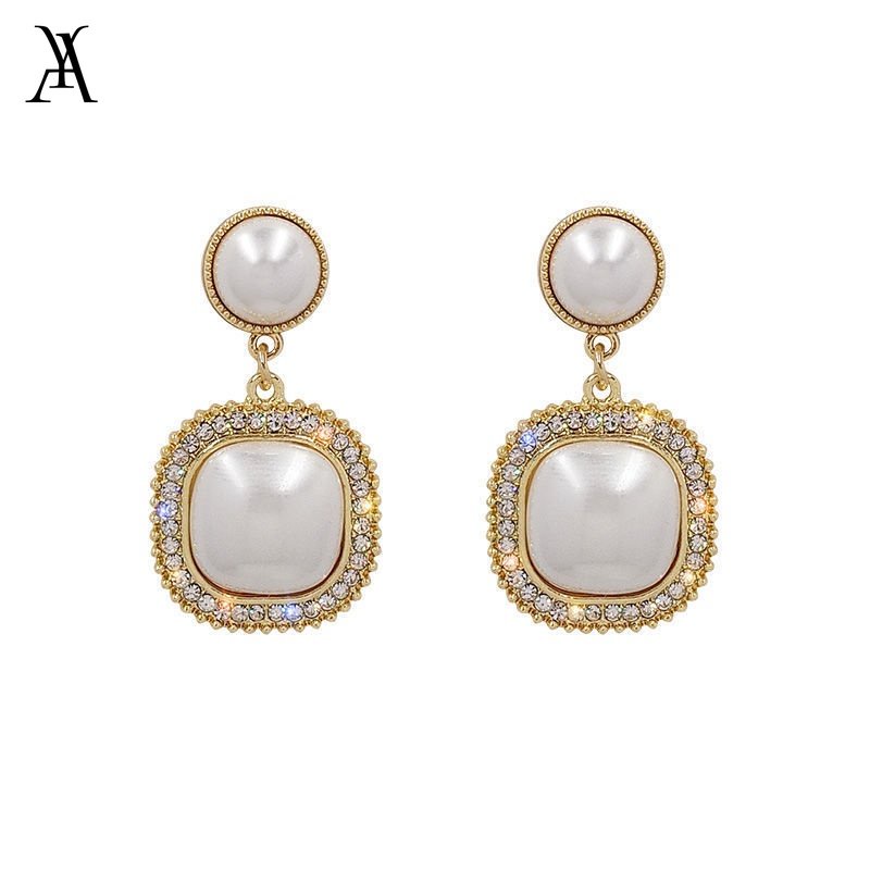 AY(CN) Anting Drop Bentuk Persegi Aksen Mutiara Kristal Warna Emas Untuk Wanita