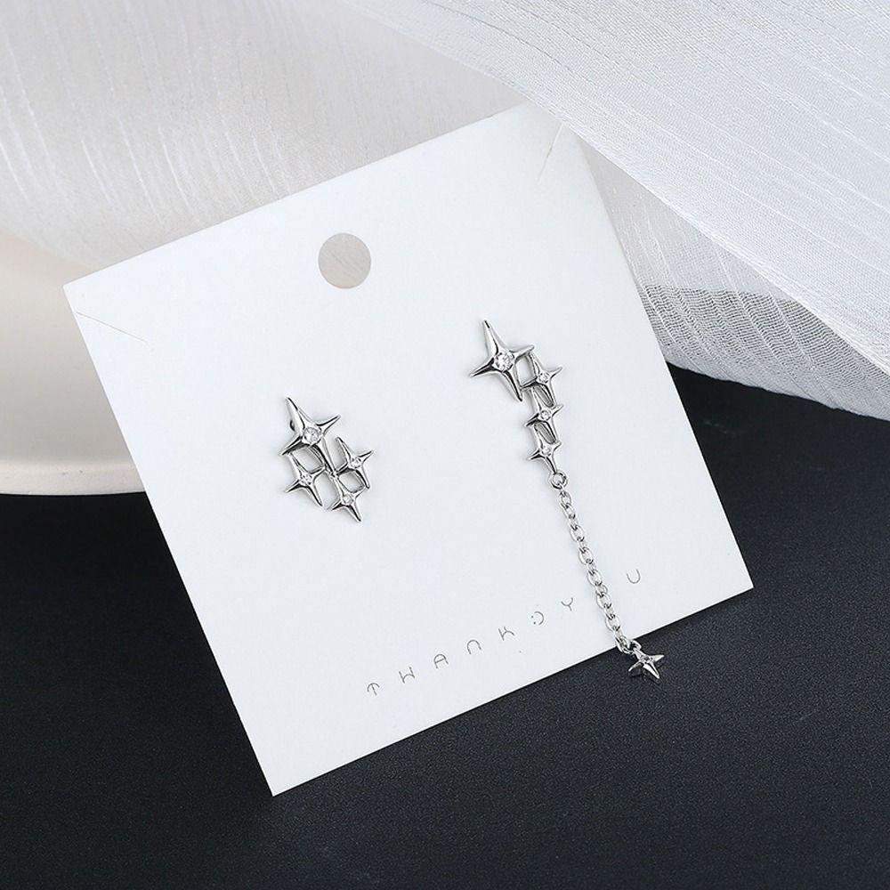 Mxbeauty Anting Wanita Asimetris Halus Sederhana Berujung Empat Desain Niche Bintang Perhiasan Fashion Hadiah Gadis Zirkon Gaya Korea Anting