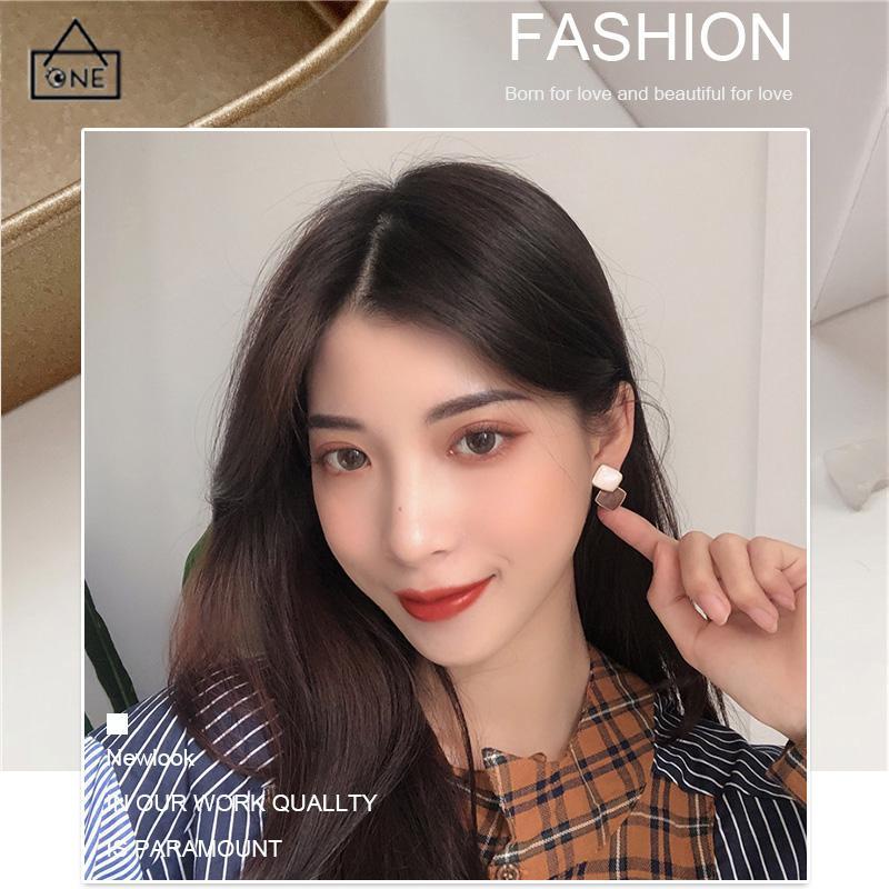 COD❤️Anting Gaya Korea Kecil Baru Fashion Wanita Anting Retro Mutiara Stud Earrings -A.one