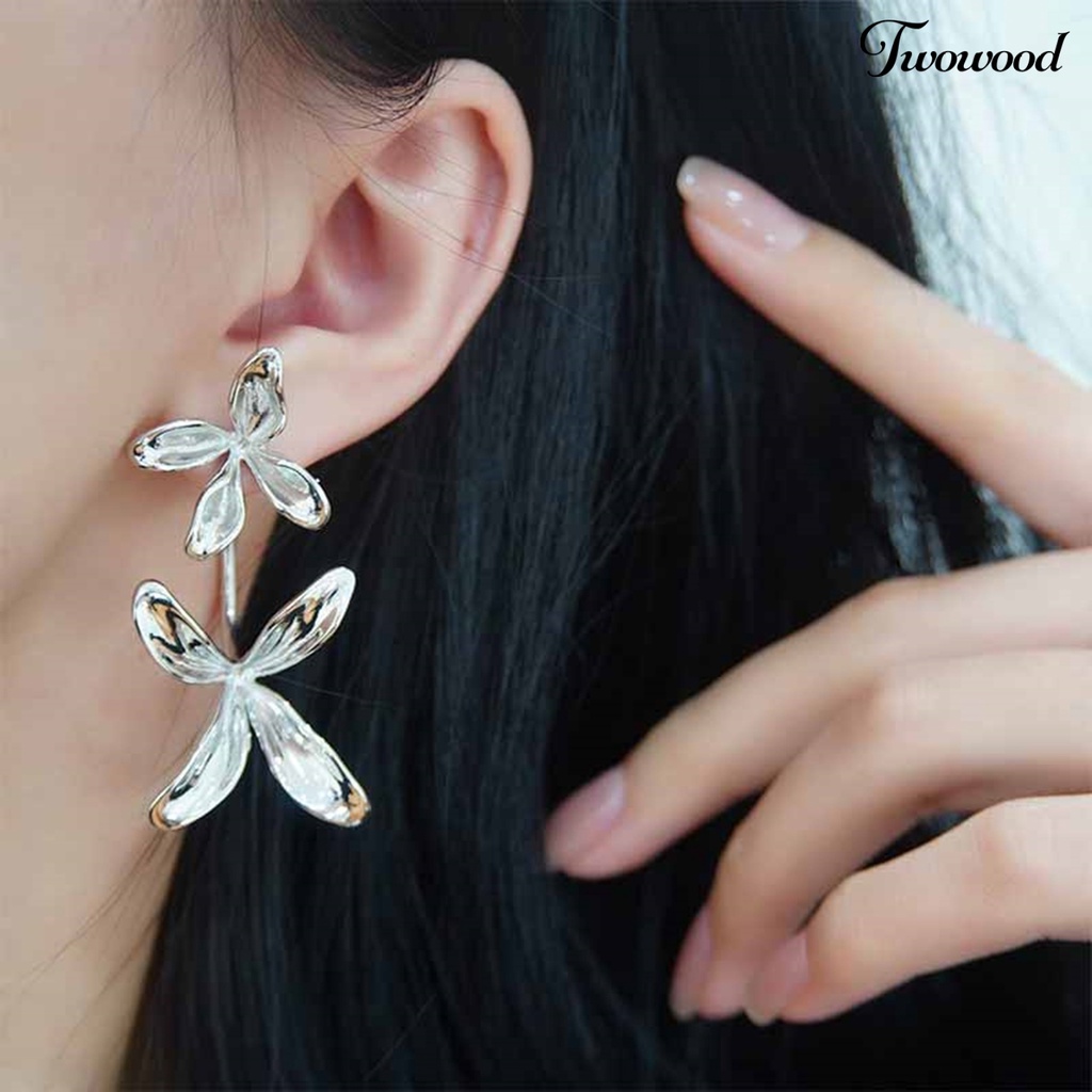 Twowood 1pasang Wanita Anting Asimetri Tiga Dimensi Bentuk Bunga Electroplating Kepribadian Menghias Kembali Gantung Wanita Gadis Geometris Stud Earrings Fashion Perhiasan