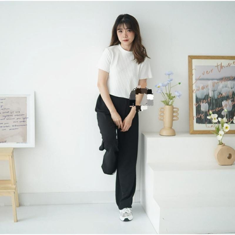 BEFAST - ZFS OOTD WANITA TSHIRT QELA / SIERA HORNET KNIT CROP TOP / Pakaian Wanita Terbaru / Kaos Crop Polos / Outfit Wanita Remaja ABG Trendy / Fashion Kekinian Wanita Remaja / Tshirt Lengan Pendek Terlaris / OOTD Wanita Ala Style Korean